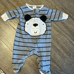 0007 Gerber newborn boys onesie